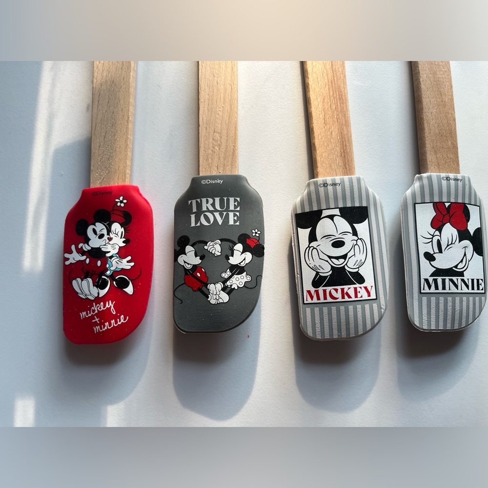 4 Disney Mickey and Minnie Mini Spatula Collection - Red, Black, Gray - Picture 3 of 4
